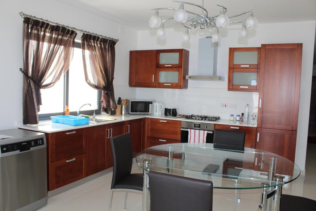 Aurora Appartement Mellieħa Buitenkant foto