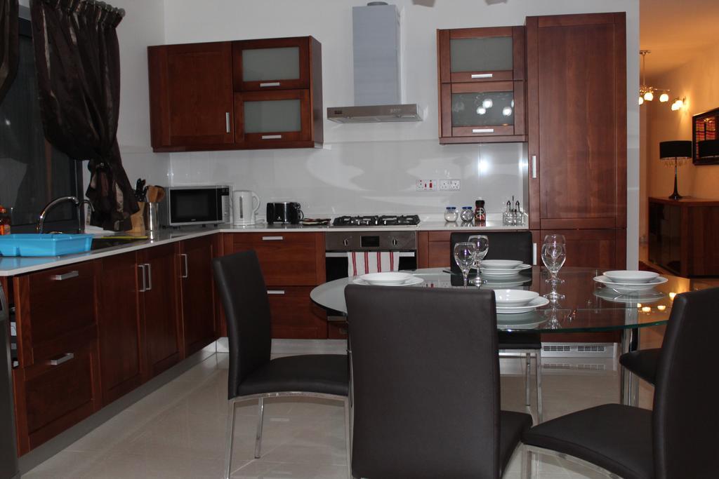 Aurora Appartement Mellieħa Buitenkant foto