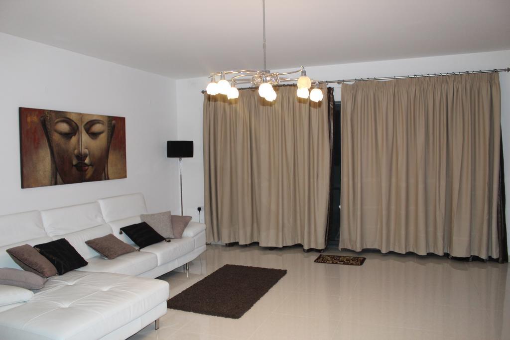 Aurora Appartement Mellieħa Buitenkant foto