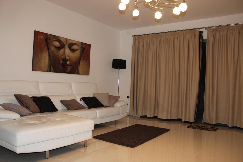 Aurora Appartement Mellieħa Buitenkant foto